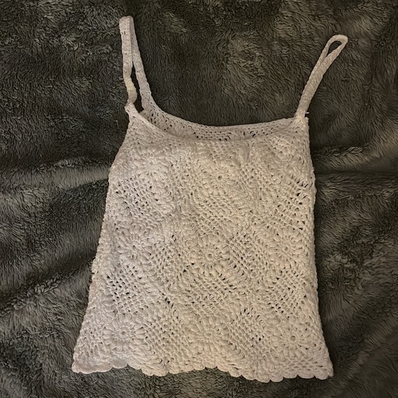 knit tank top with thin straps - Picture 2 of 4